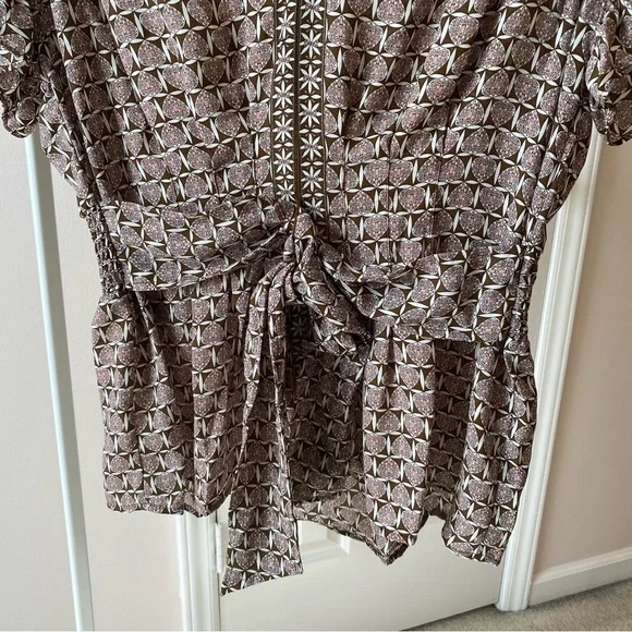 Max Studio Paisley Bow Wrap Front Blouse - Size XL - Picture 2 of 4